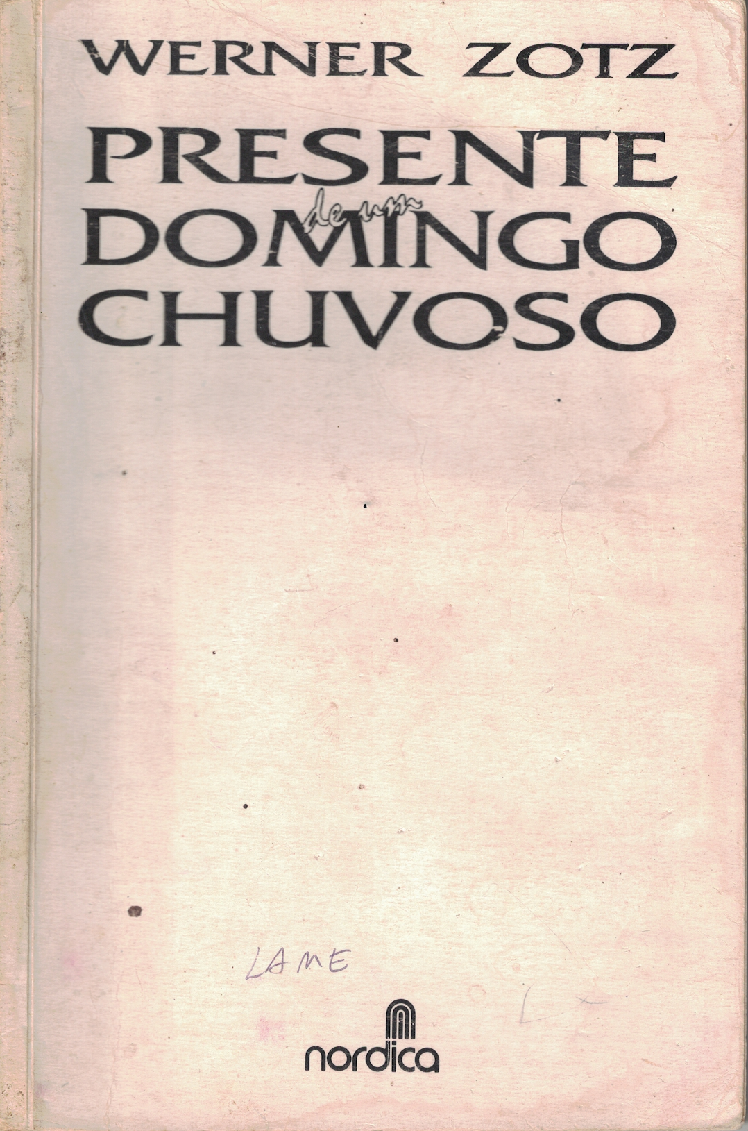 Capa de PRESENTE DE UM DOMINGO CHUVOSO