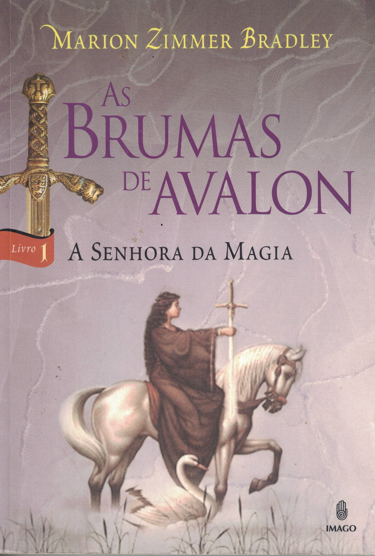 Capa de As Brumas de Avalon vol:3