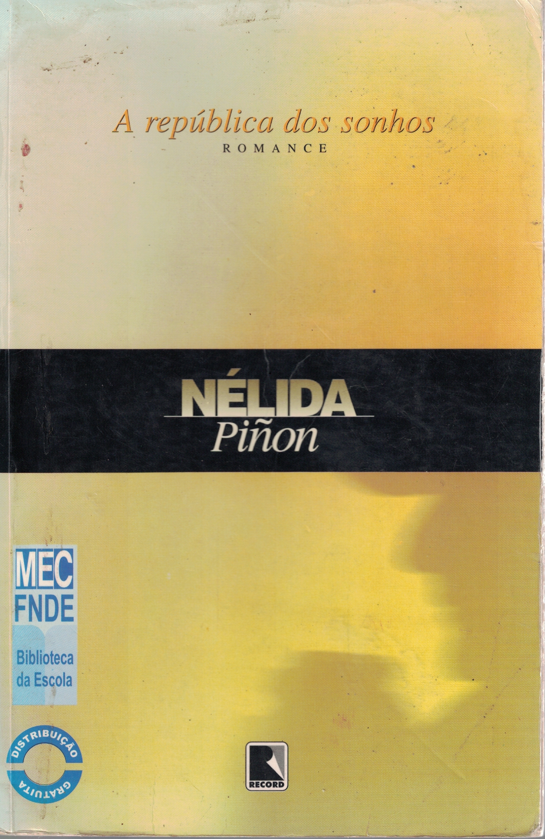 Capa de Nélida Piñon