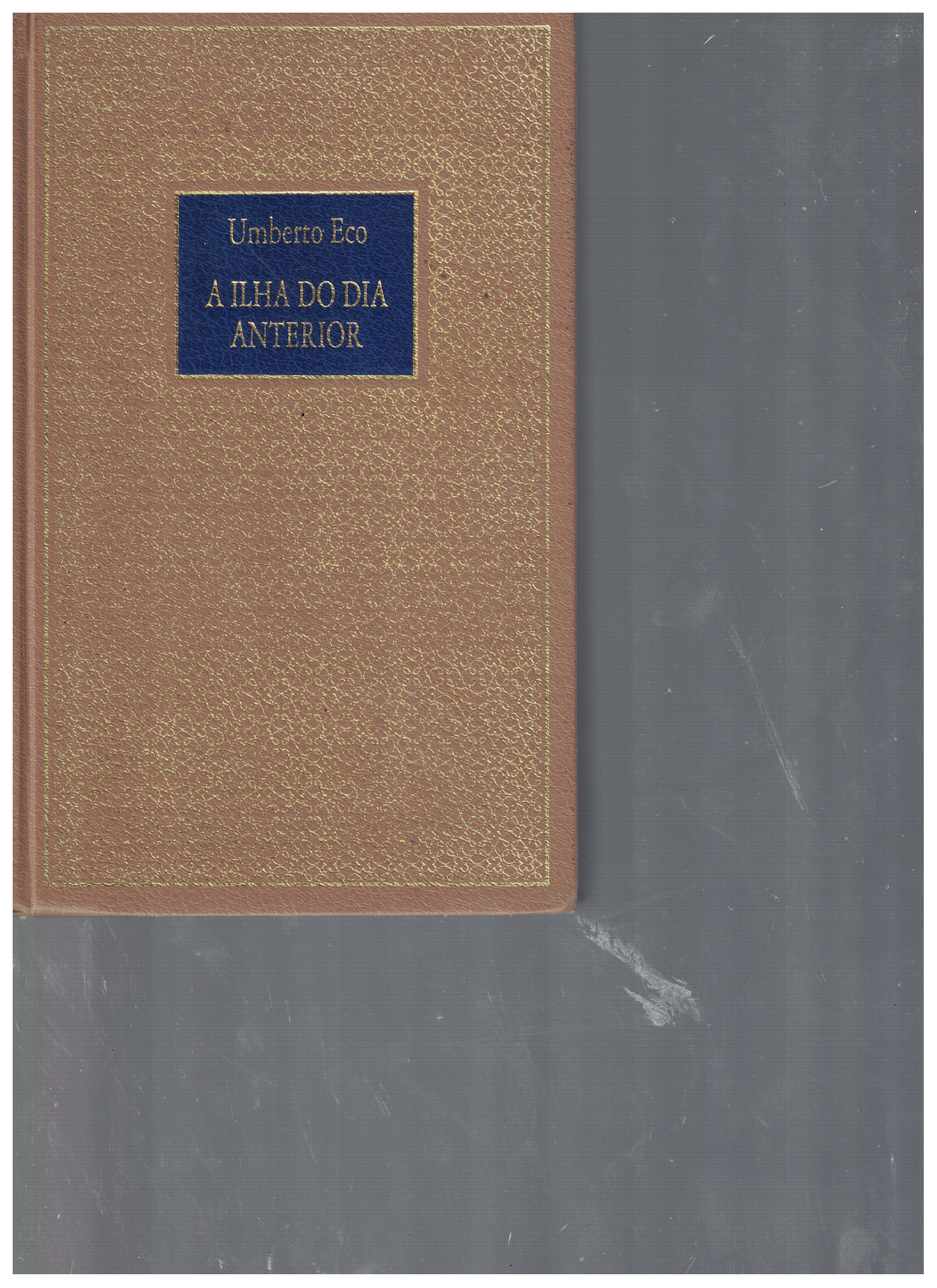 Capa de A ilha do dia anterior