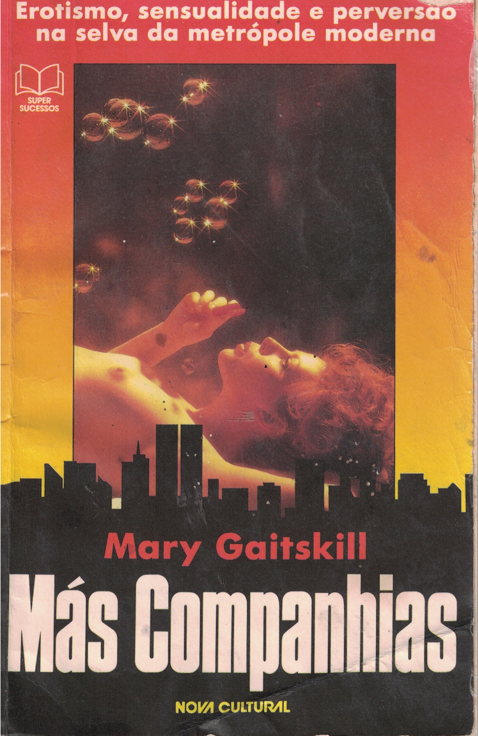 Capa de Más companhias