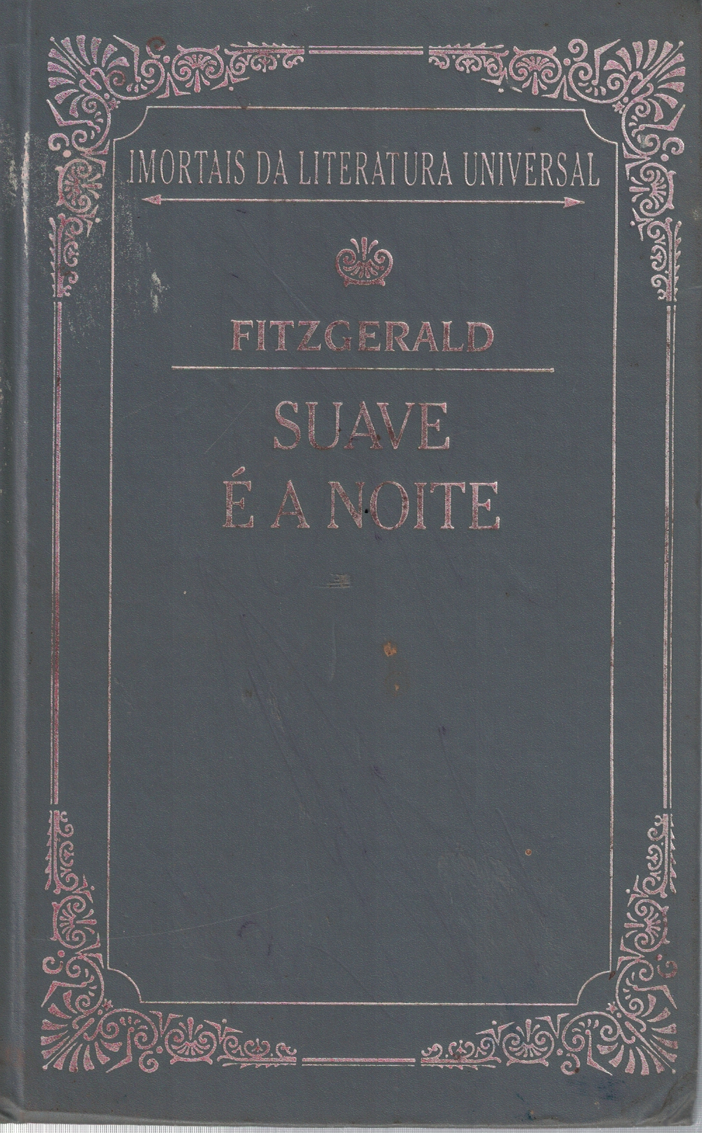 Capa de SUAVE É A NOITE